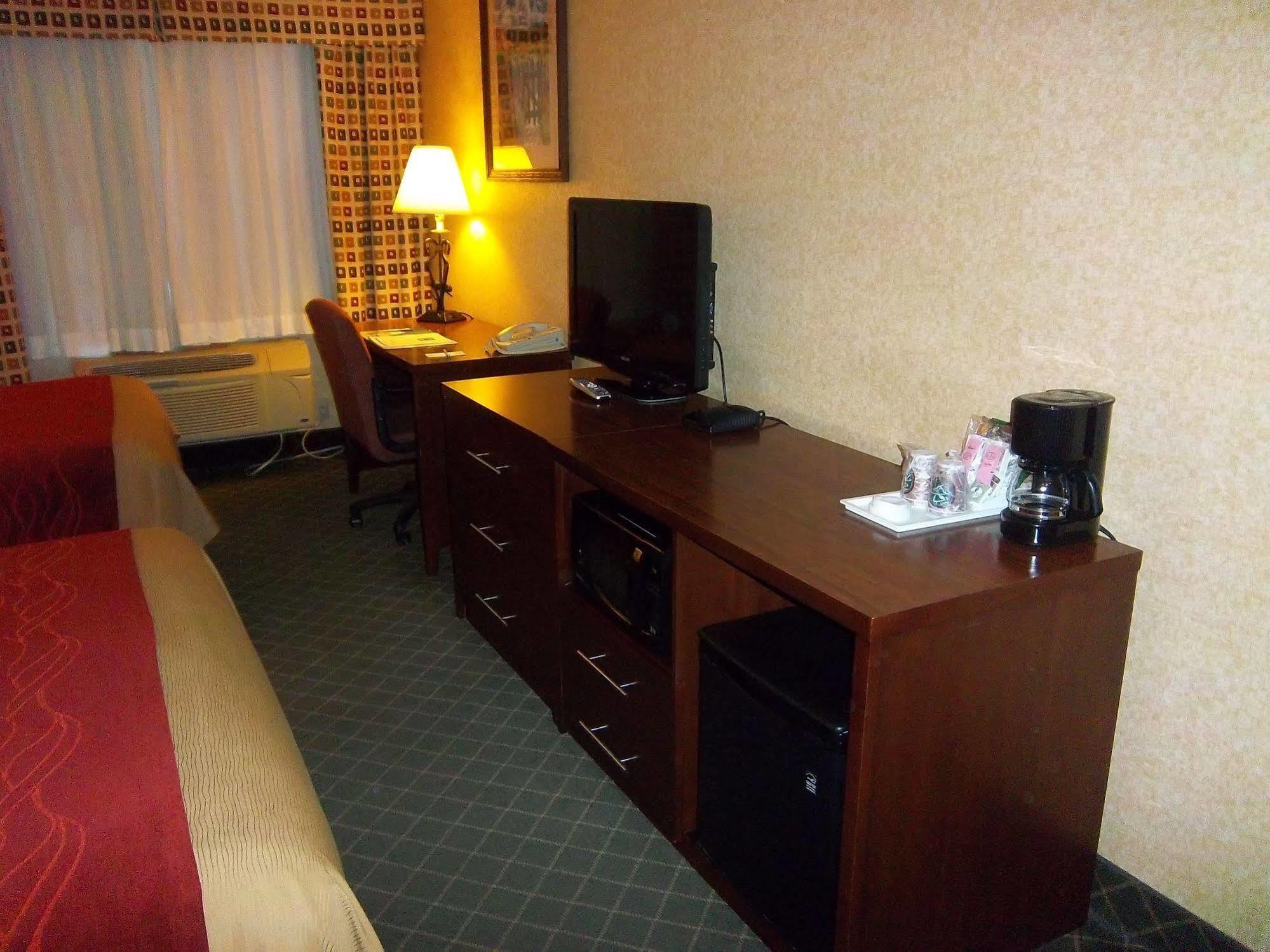 Hotel Comfort Inn&suites Alamos 3*